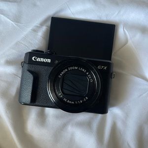 CANON G7X MARK ii